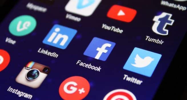 Limiting Social Media Use For Children Can Be Beneficial; Know How